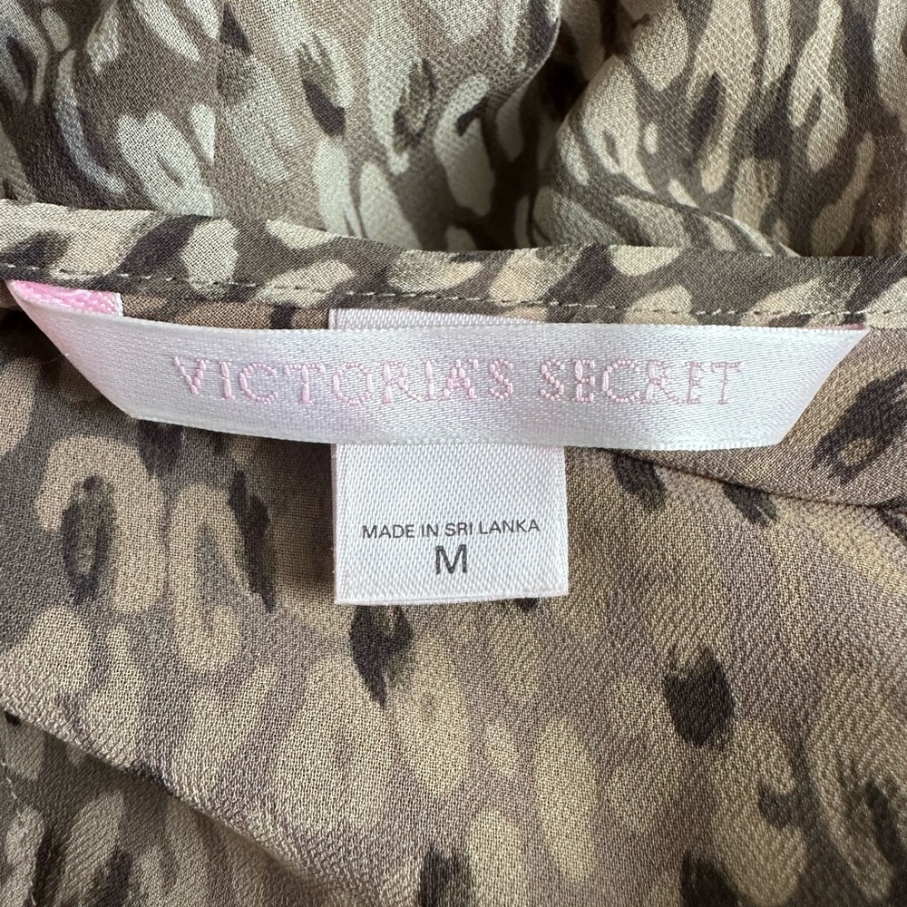 Victorias Secret Lace Print Slip - Picture 5 of 5